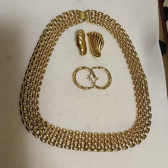 Jewelry - Bismark Necklace